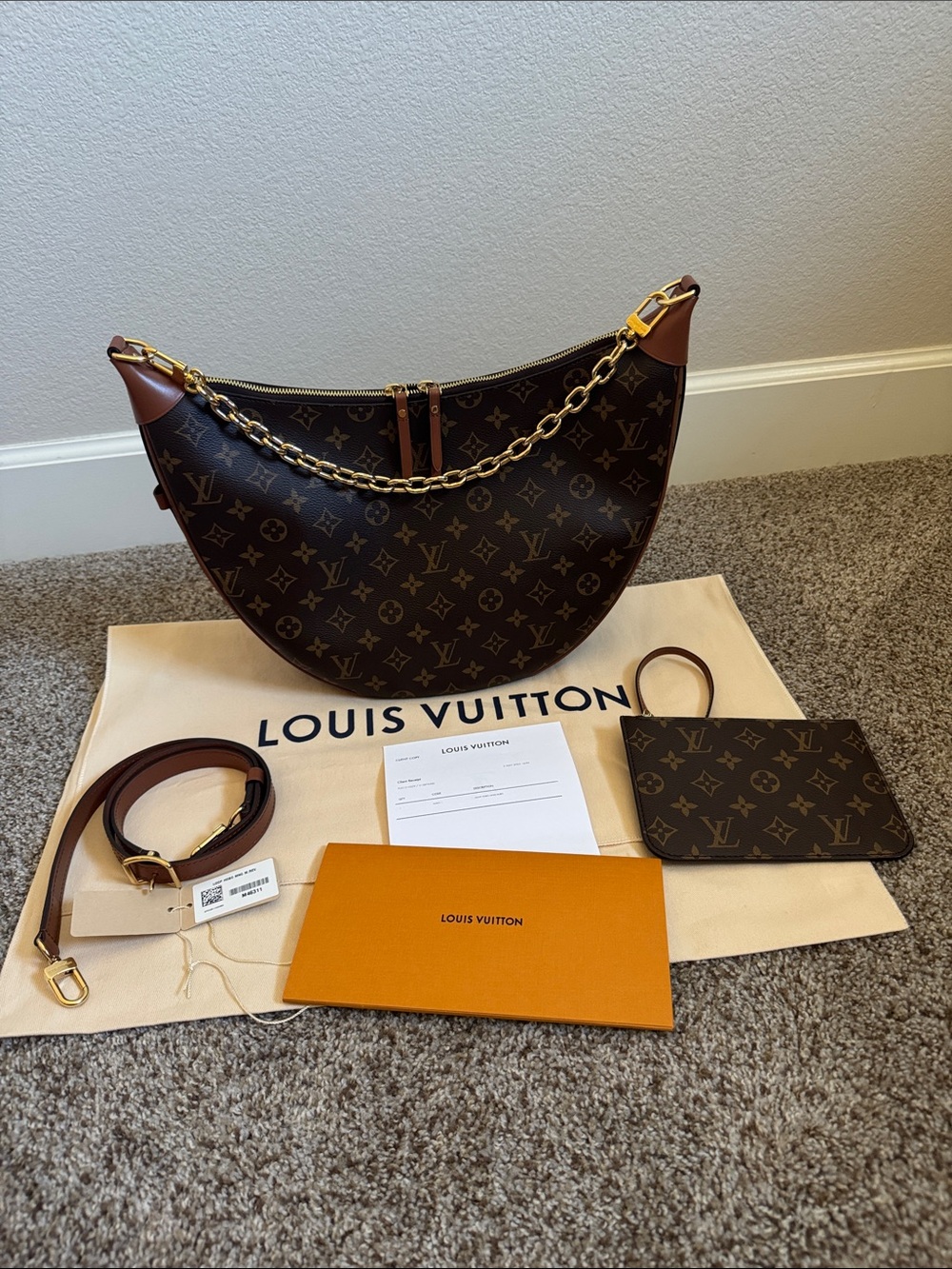 AUTHENTIC LOUIS VUITTON LOOP HOBO IN REVERSIBLE MONOGRAM